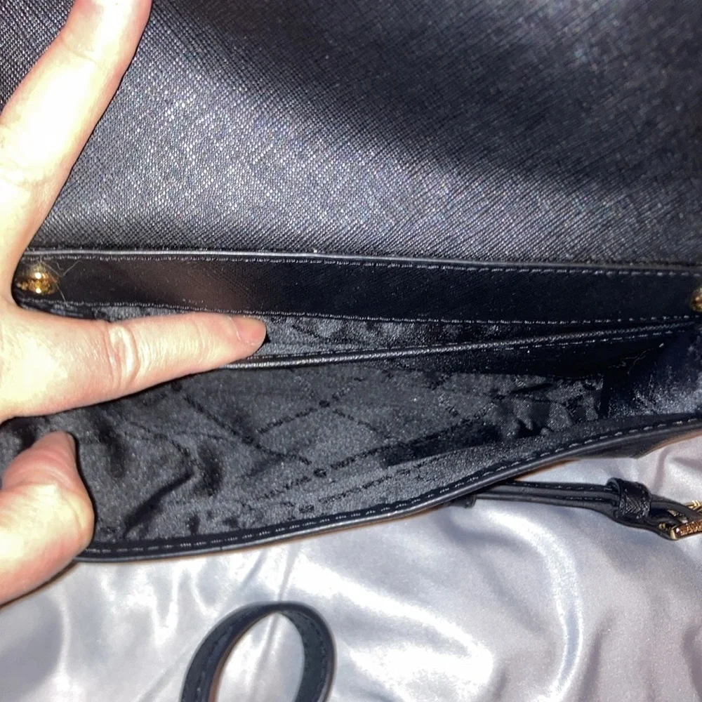 Michael Kors Saffiano Leather Black Convertible Crossbody with Gold Chain (ABBA) - Picture 11 of 16